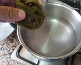 Foto del paso 4 de la receta: Cintas de reciclaje