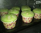Foto langkah ke 5 dari resep Pandan Chiffon Cupcake (#PR_AnekaChiffon).