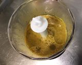 Une image de l'étape 3 de Sauce salade à la mangue et épices.