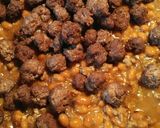 A picture of step 7 of Beans and Burger with Meatballs.