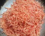 A picture of step 1 of Gajer ka halwa.