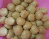 Foto langkah ke 1 dari resep Bakpia kering isi coklat (takaran sendok).