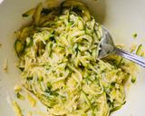 Keto cukkini tócsni sajttal recept fázis 2 fotója