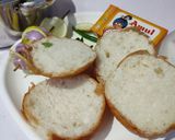 A picture of step 3 of Pav bhaji.