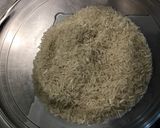 Une image de l'étape 1 de Dôme de riz à la prune et fines herbes.