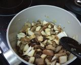 Foto del paso 2 de la receta: Crema de Setas y Champiñones