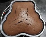 A picture of step 7 of Teddy bear chocolate cake 🧸 🍫 🍰.