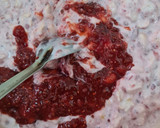 Foto del paso 3 de la receta: Yogur griego en rosa 🌹 Yogur con avena trasnochada y frutillas 🍓 low carb 🍓 alto en proteínas