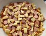 Foto langkah ke 3 dari resep Pizza Teflon Pinggiran Roti Tawar.