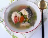 Foto langkah ke 4 dari resep Sup Asam Segar Ikan Gabus.