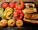 Foto del paso 2 de la receta: Paté de pimientos berenjenas, tomates y manzanas asadas
