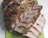 Tűzdelt karaj zöldfűszeres, joghurtos burgonyával recept fázis 8 fotója