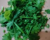Foto del paso 4 de la receta: Salsa de chile de árbol 🌶️🧅🌿