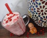 गुलाबी लस्सी विथ टूटी फ्रूटी आइसक्रीम(gulabi lassi with tutti frutti ice-cream recipe in Hindi) रेसिपी चरण 6 फोटो