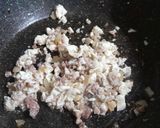 Hình bước làm 1 của món Cơm chiên trứng pate
