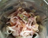 A picture of step 3 of Chicken Gravy.