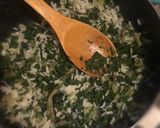 Foto del paso 2 de la receta: Tortilla de arroz acelga pollo asado