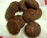 A picture of step 6 of Horse Gram Tikki.