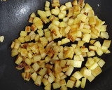 Foto del paso 1 de la receta: Contramuslos de Pollo al Curry con Manzana a la Mantequilla y Arroz