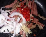 A picture of step 2 of Stir Fry Noodles.