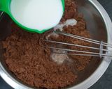 સ્ટીમ બિસ્કિટ બ્રાઉની (Steamed Biscuit Brownie Recipe In Gujarati) રેસીપી સ્ટેપ2ફોટો