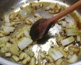 Marokkói vöröslencse-krémleves recept fázis 2 fotója