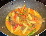 Foto langkah ke 3 dari resep Belanak Masak Acar - Kuah Kuning Pedas.