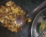 A picture of step 2 of Stuffed capsicum.