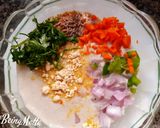 A picture of step 3 of Quinoa Mini Chilla.