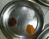 लेफ्ट ओवर ब्रेड उपमा रेसिपी चरण 1 फोटो