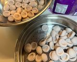 Hình bước làm 1 của món Món Hoa: Toán bàn tử (Hakka Abacus seeds)