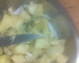 Foto del paso 1 de la receta: Ensalada de aguacate y piña