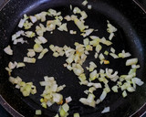 Foto del paso 2 de la receta: Salsa de mango para ensalada