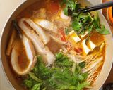 Hình bước làm 5 của món Lẩu lườn cá hồi kiểu thái