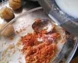 A picture of step 3 of Halwa balls in carrot rabdi.