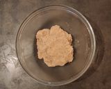 Foto del passaggio 4 della ricetta Tozzetti con pistacchi e confettura di fagioli cannellini