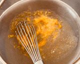 A picture of step 2 of Fajeto (Mango pulp soup).