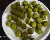 हरे मटर के बटाटे वड़ा (hare matar ke batate vada recipe in Hindi) रेसिपी चरण 7 फोटो