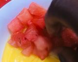 A picture of step 6 of Fruits custard.