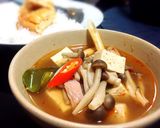 รูปขั้นตอนการทำที่ 5 ของ ต้มยำเห็ดเต้าหู้เบคอน/ไข่เจียวฟู