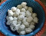 Foto langkah ke 8 dari resep Pentol ayam sayur.