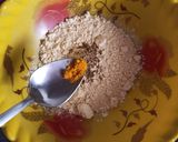 बेसन के अलटे पलटे (Besan ke alte palte recipe in hindi) रेसिपी चरण 1 फोटो