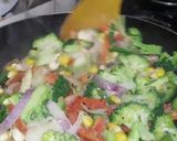 A picture of step 15 of White Sauce Pasta.