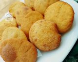 A picture of step 1 of Fried bread.