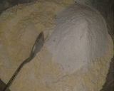 A picture of step 3 of Nan khatai (without oven).