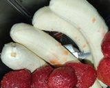 A picture of step 1 of Banana Strawberry Milkshake 🍓 🍌.