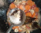 Foto langkah ke 2 dari resep Tumis Sawi mix Wortel.
