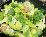 Foto langkah ke 6 dari resep Sayur Brokoli campur (Resep No. 106).