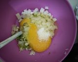 Foto langkah ke 2 dari resep Martabak Telor dan Bakso Ikan Mini.