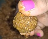 A picture of step 3 of Coconut jaggery ladoo.
